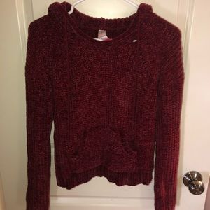 Red/Maroon pullover sweater with hood